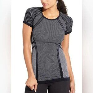 Athleta diamond fastest track‎ tee black short sleeve compression athletic top